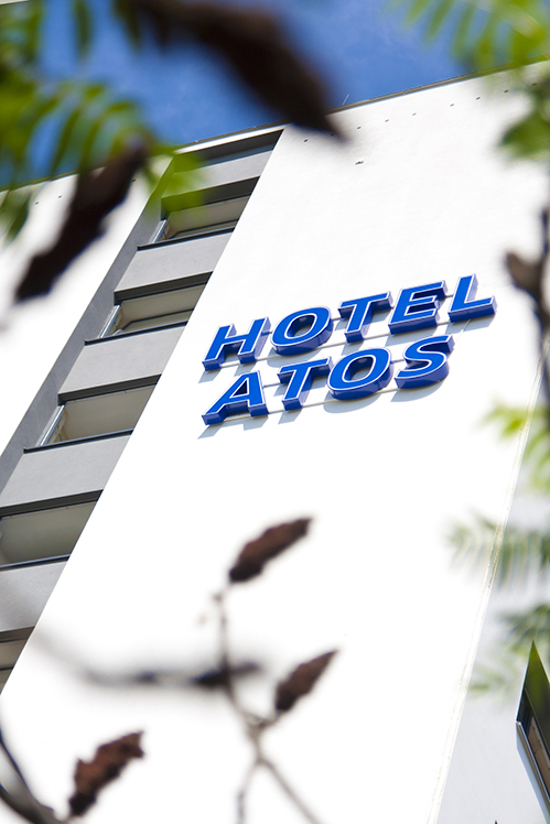 hotel atos warszawa adres